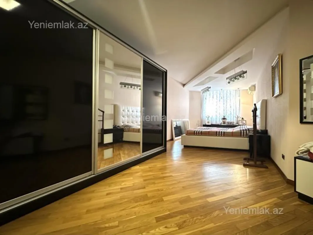 Satılır 4 otaqlı yeni tikili 178 m²