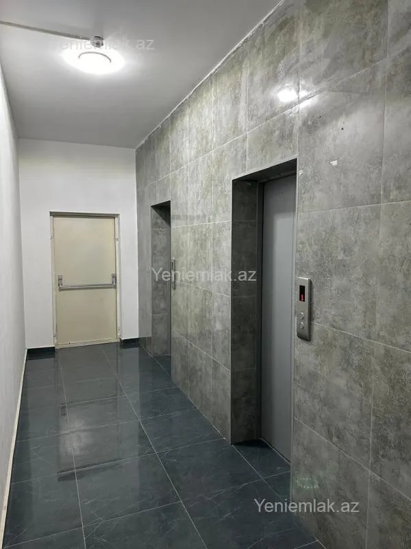 Satılır 3 otaqlı yeni tikili 173.7 m²