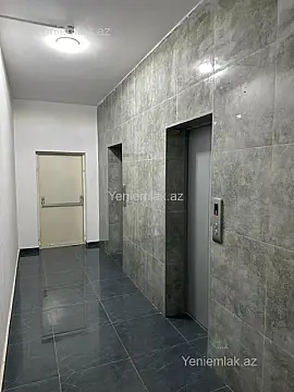 Satılır 3 otaqlı yeni tikili 173.7 m²