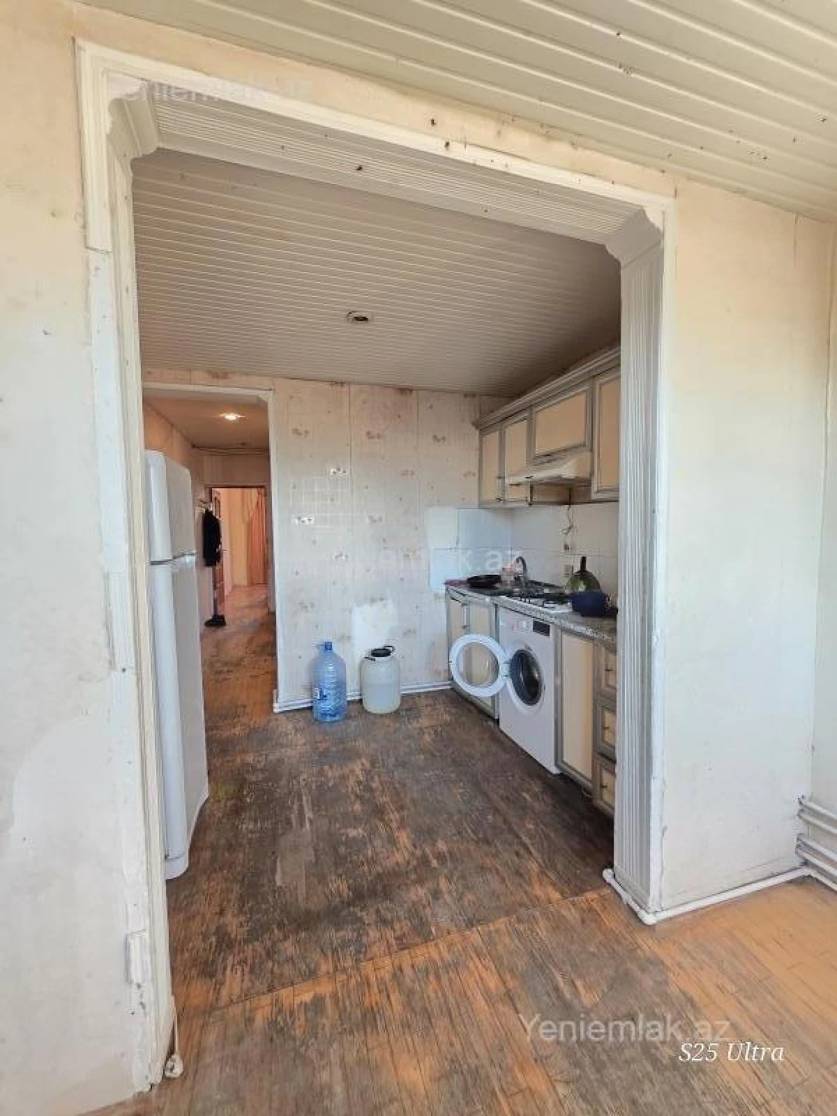 Satılır 2 otaqlı köhnə tikili 50 m²