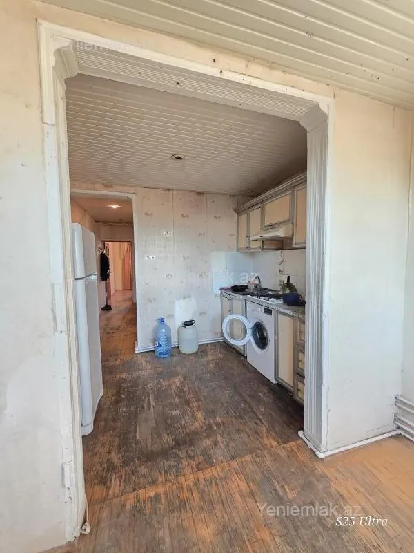 Satılır 2 otaqlı köhnə tikili 50 m²