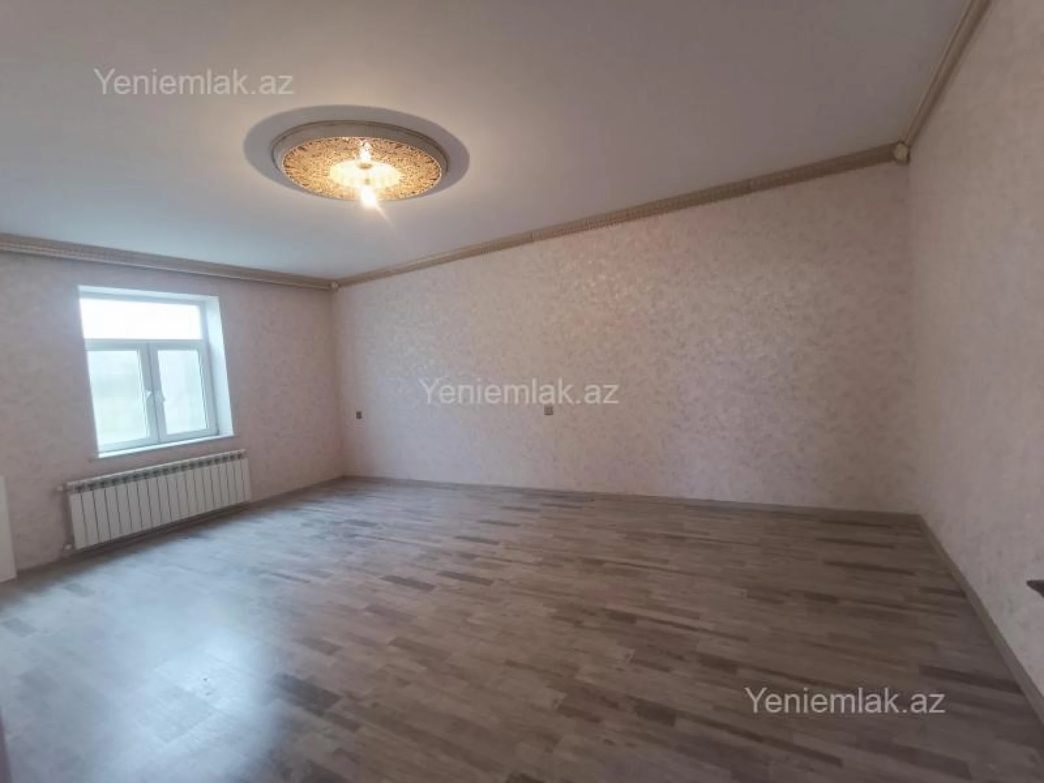 Satılır 4 otaqlı həyət evi 100 m²