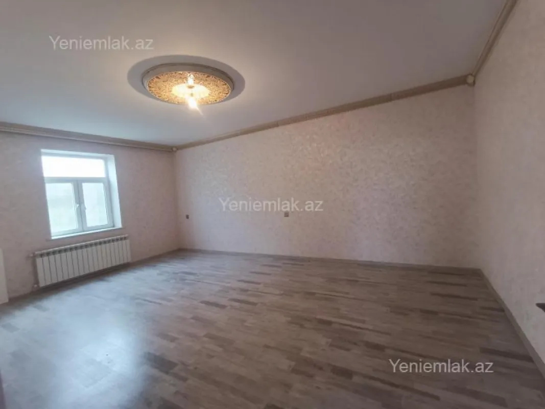 Satılır 4 otaqlı həyət evi 100 m²