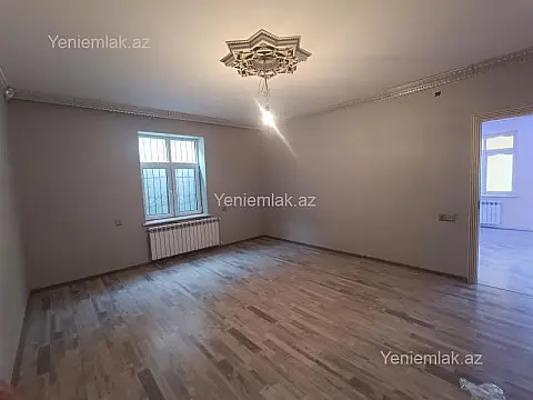 Satılır 4 otaqlı həyət evi 100 m²