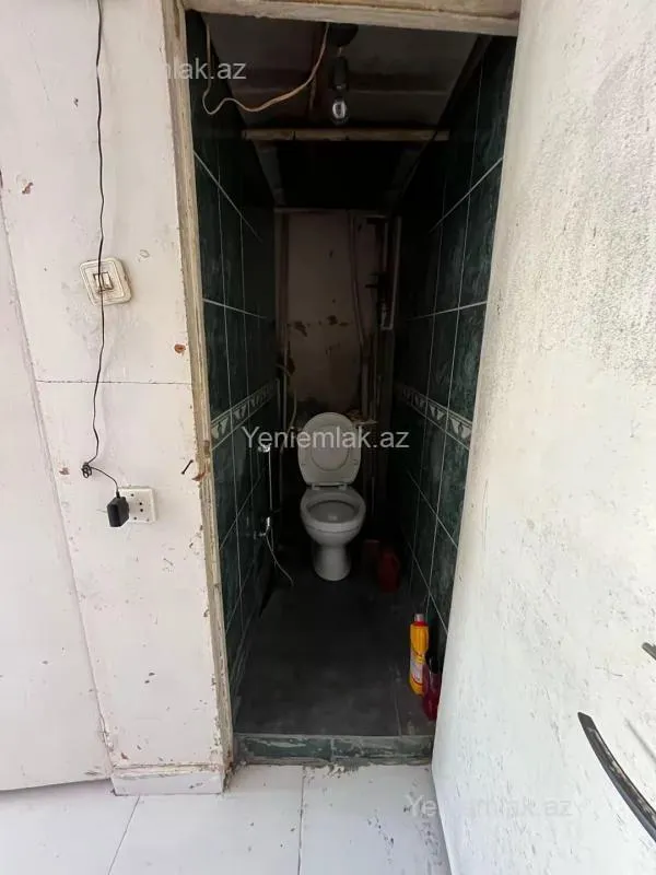 Satılır 3 otaqlı köhnə tikili 70 m²