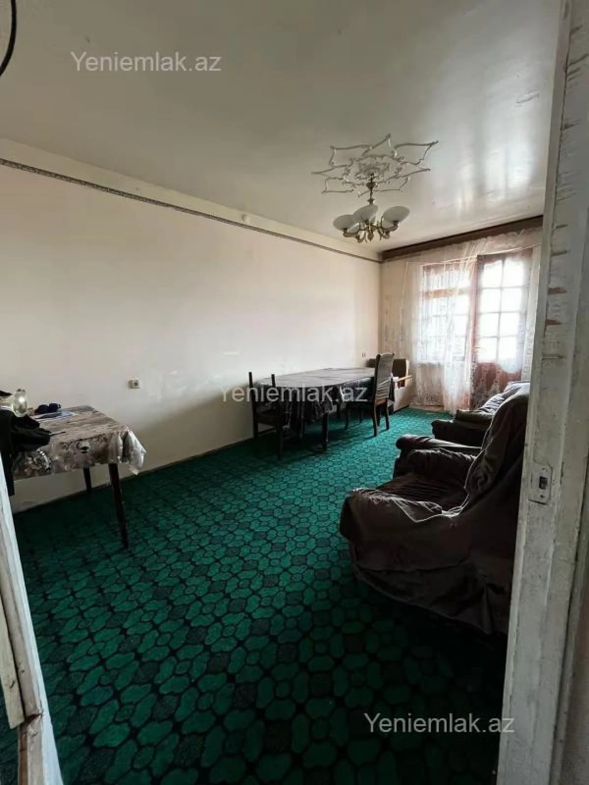 Satılır 3 otaqlı köhnə tikili 70 m²