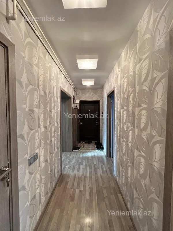 Satılır 3 otaqlı köhnə tikili 90 m²
