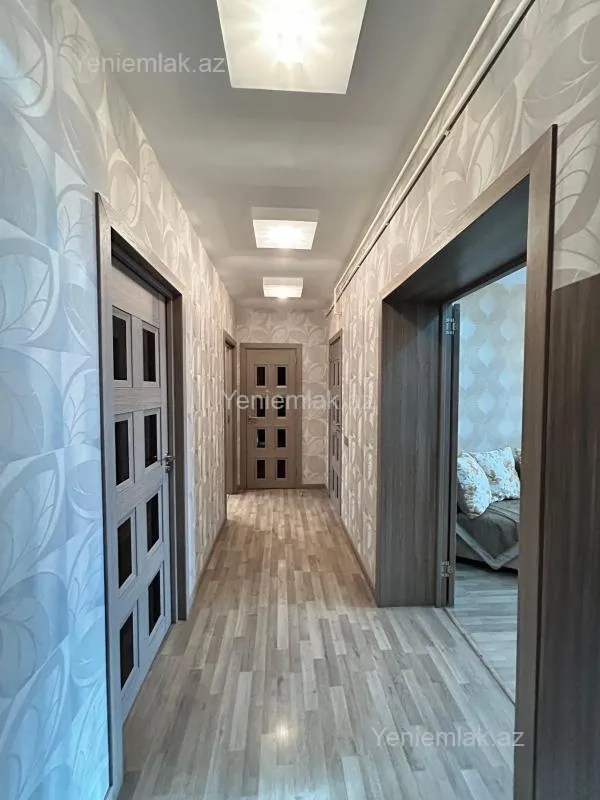 Satılır 3 otaqlı köhnə tikili 90 m²