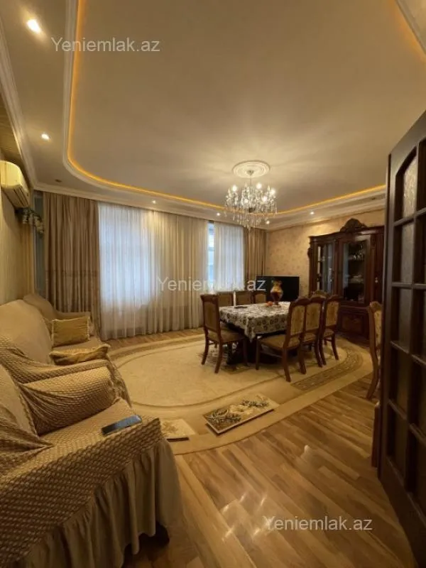 Satılır 3 otaqlı yeni tikili 100 m²