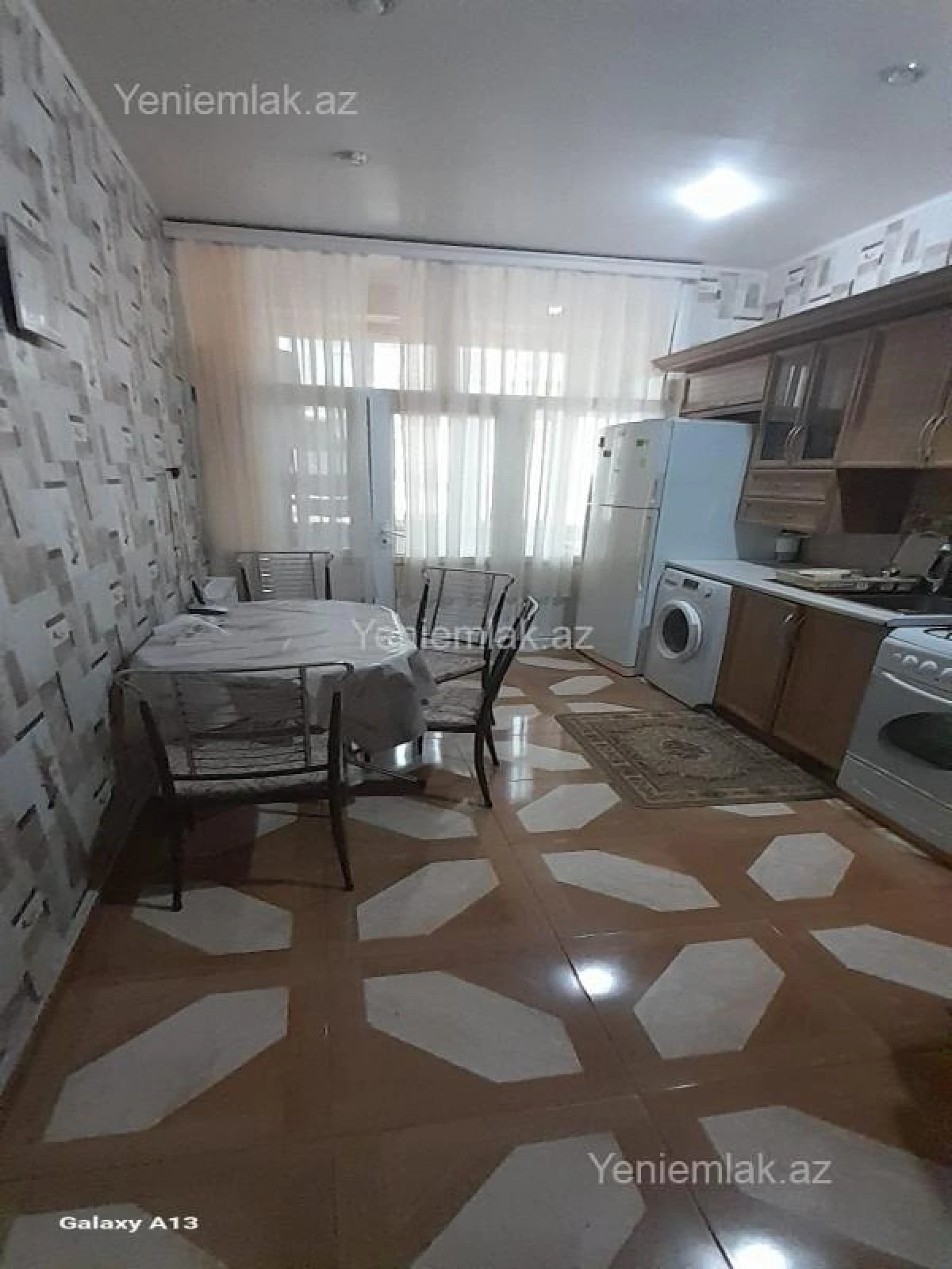 Satılır 3 otaqlı yeni tikili 100 m²