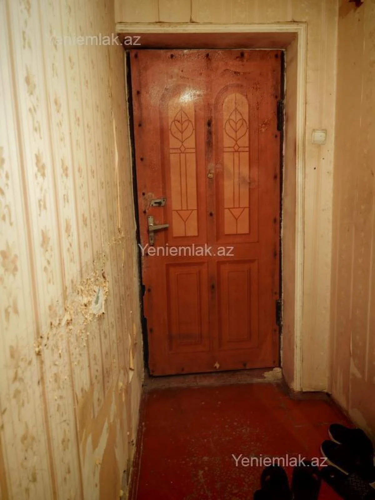 Satılır 2 otaqlı köhnə tikili 65 m²