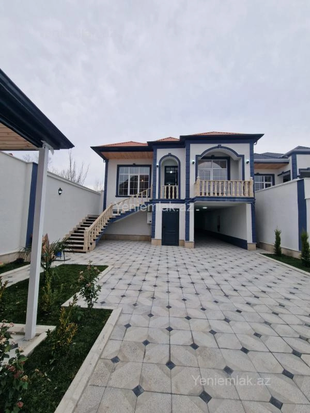 Satılır 5 otaqlı həyət evi 170 m²