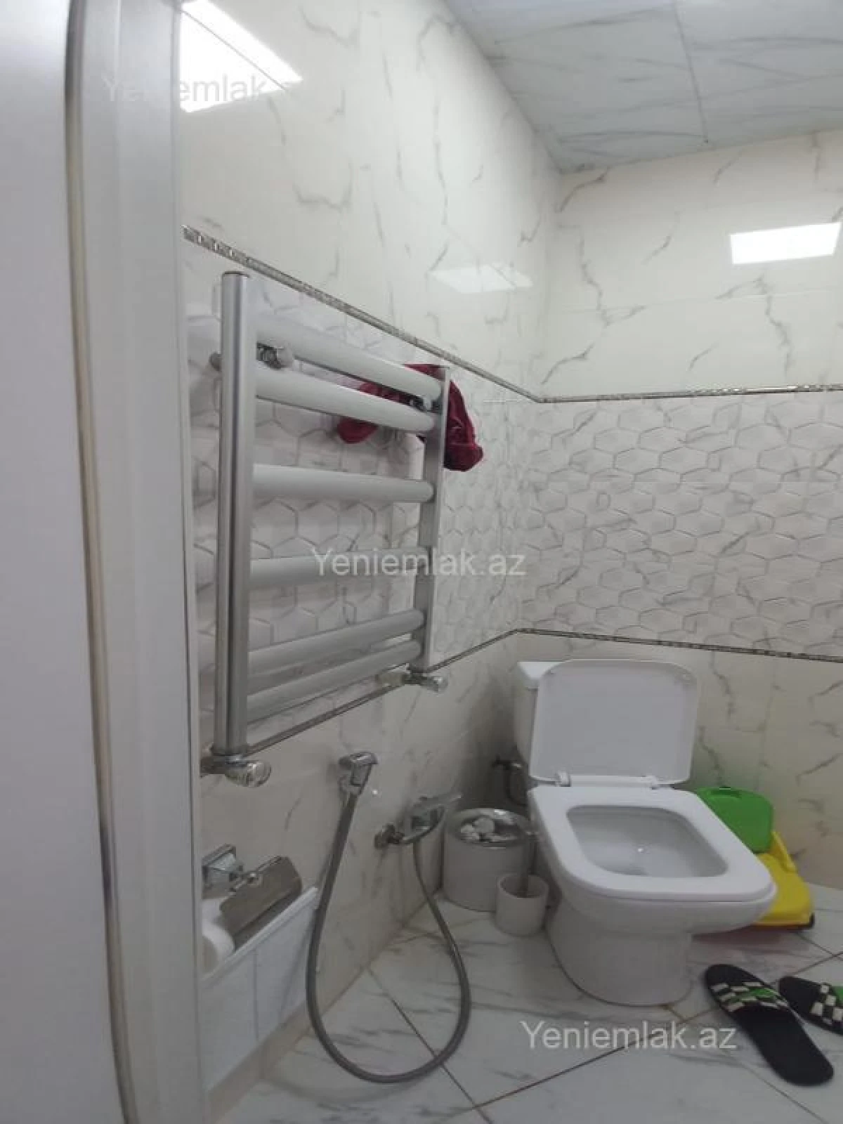 Satılır 3 otaqlı yeni tikili 60 m²