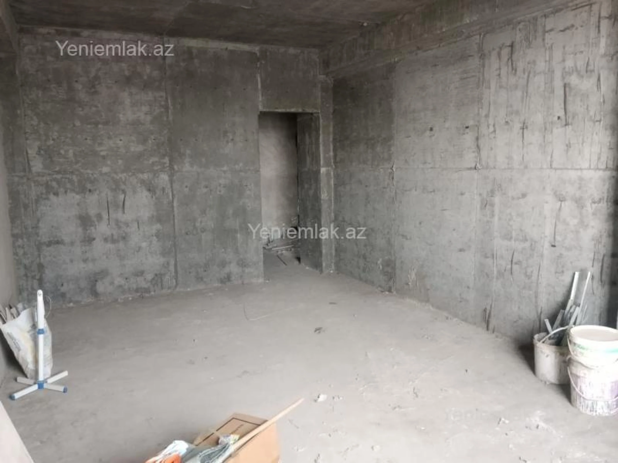 Satılır 3 otaqlı yeni tikili 105 m²