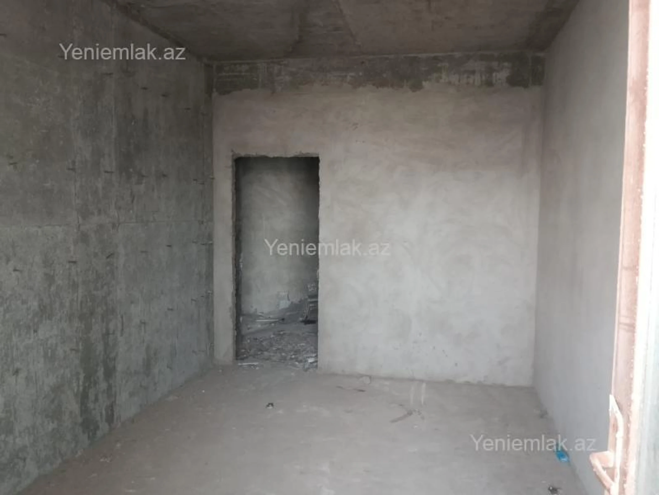 Satılır 3 otaqlı yeni tikili 105 m²