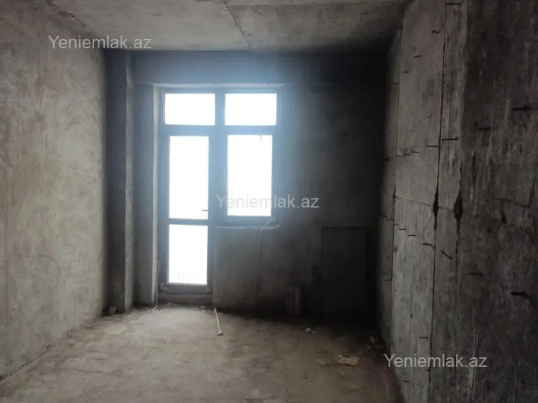 Satılır 3 otaqlı yeni tikili 105 m²