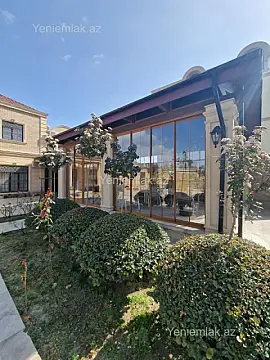 Satılır 6 otaqlı həyət evi 300 m²