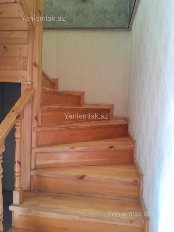 Satılır 4 otaqlı həyət evi 144 m²