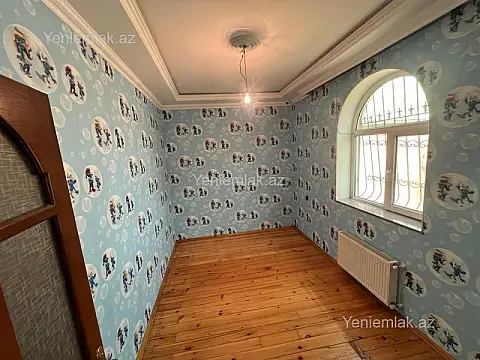 Satılır 4 otaqlı həyət evi 144 m²