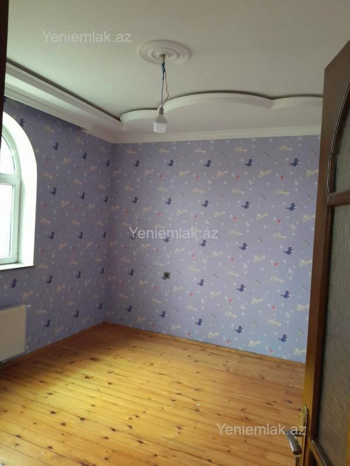 Satılır 4 otaqlı həyət evi 144 m²