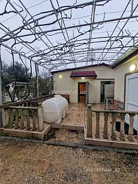 Satılır 2 otaqlı həyət evi 65 m²
