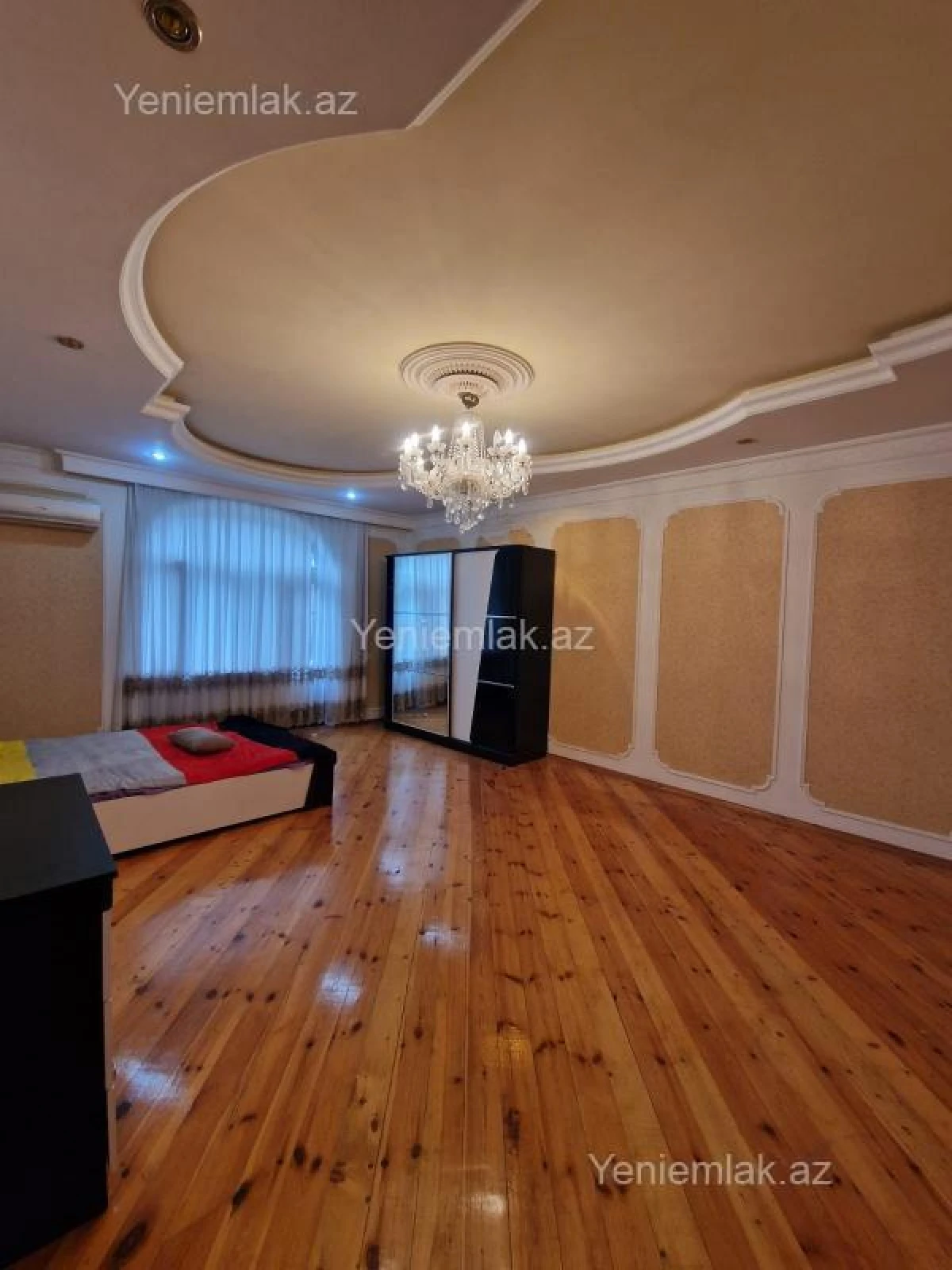Satılır 6 otaqlı həyət evi 187 m²
