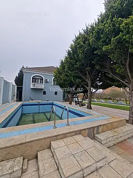 Satılır 6 otaqlı həyət evi 187 m²
