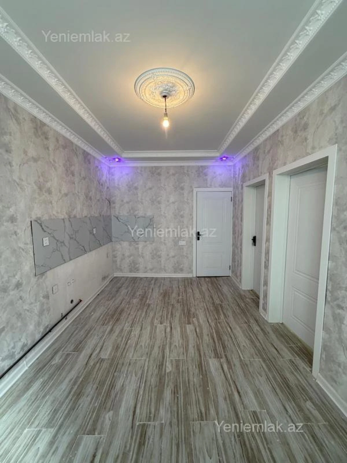 Satılır 3 otaqlı yeni tikili 65 m²