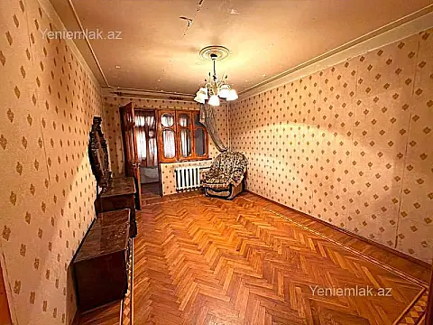 Satılır 4 otaqlı köhnə tikili 100 m² — Bakı, Xətai 4 otaq 100.00 m²