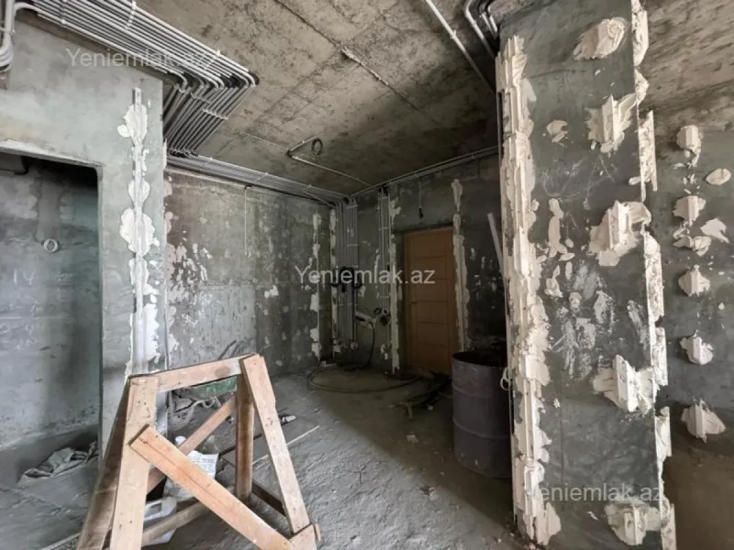 Satılır 3 otaqlı yeni tikili 155 m²