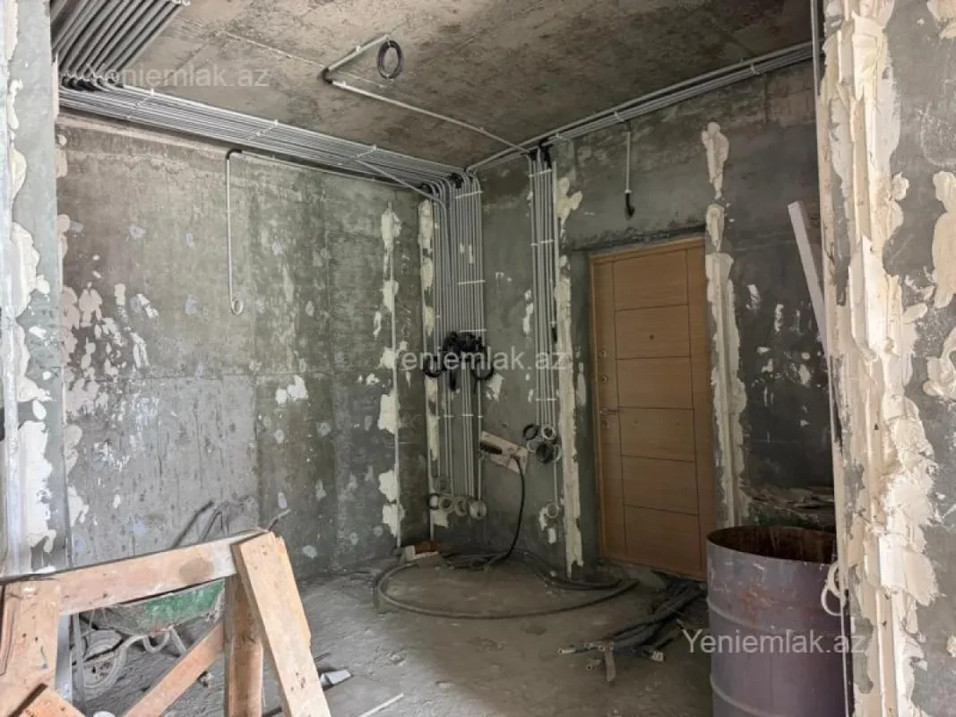 Satılır 3 otaqlı yeni tikili 155 m²