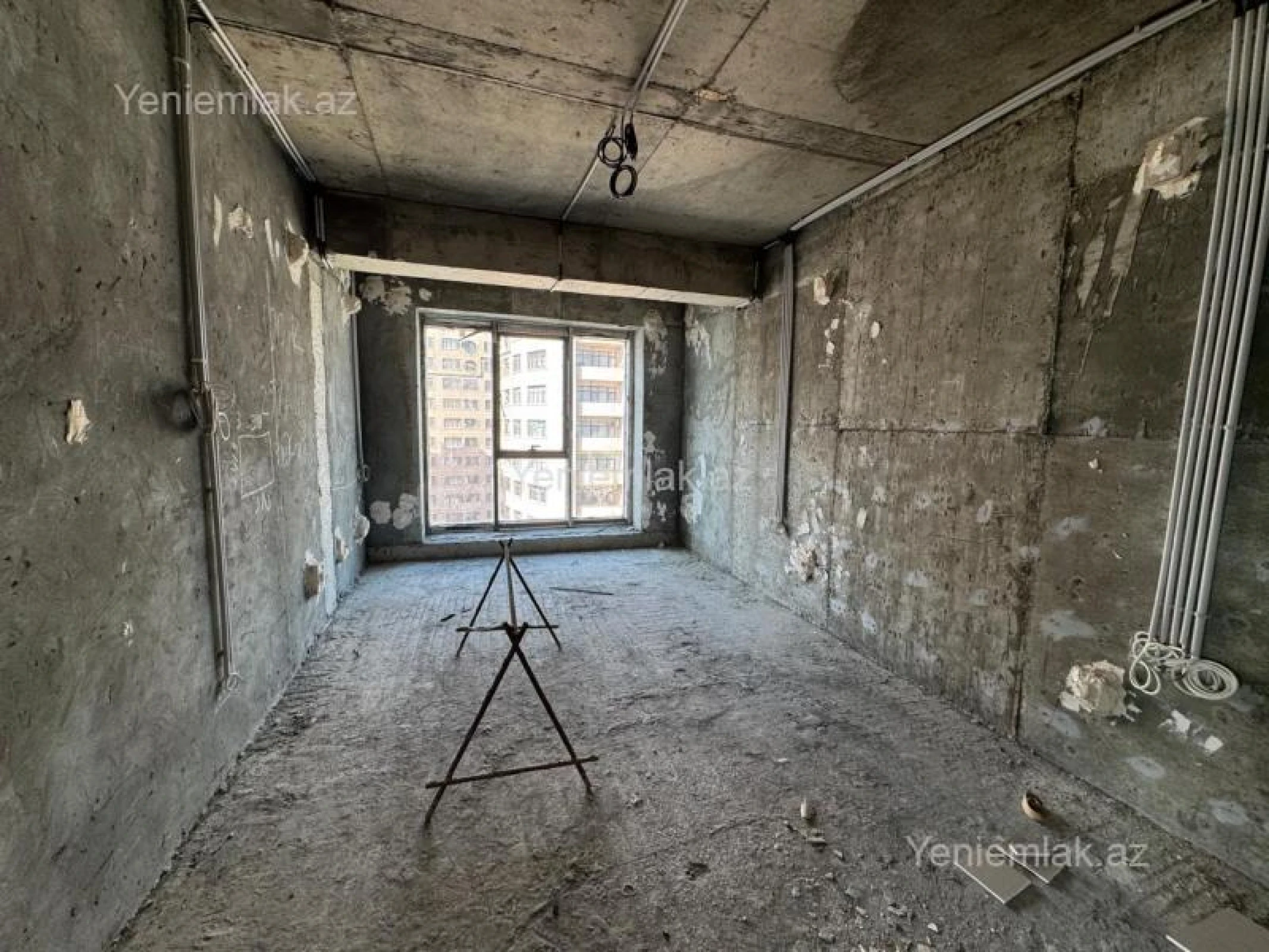 Satılır 3 otaqlı yeni tikili 155 m²