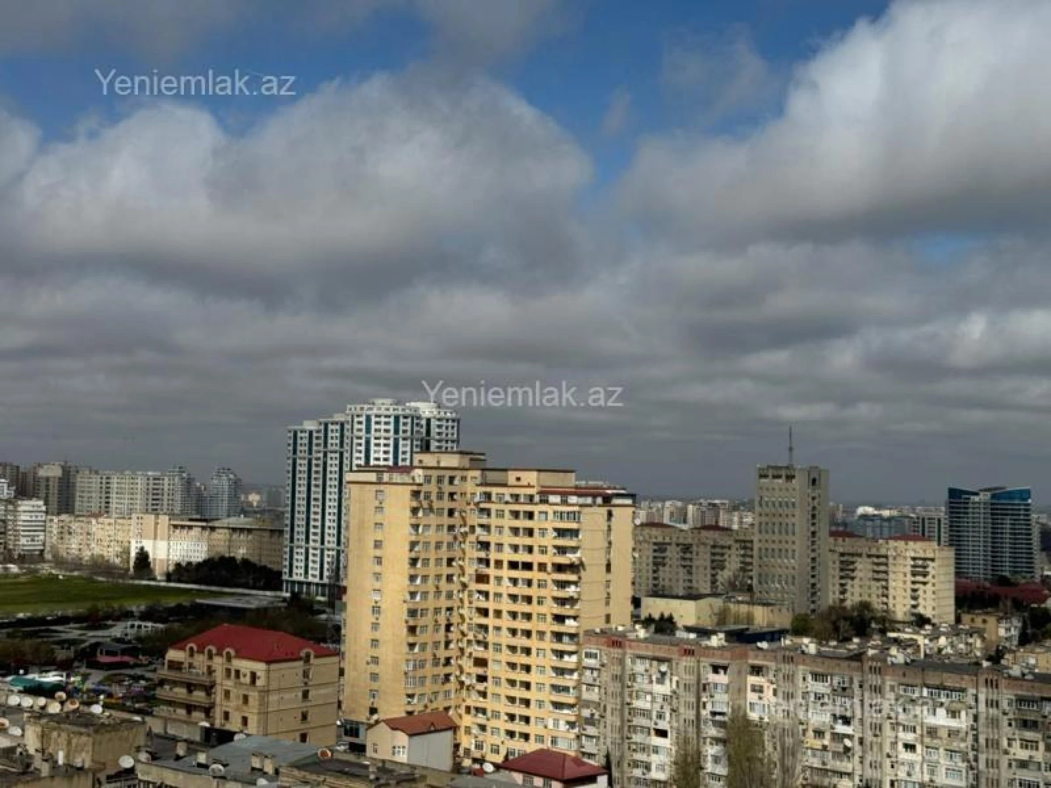 Satılır 3 otaqlı yeni tikili 155 m²