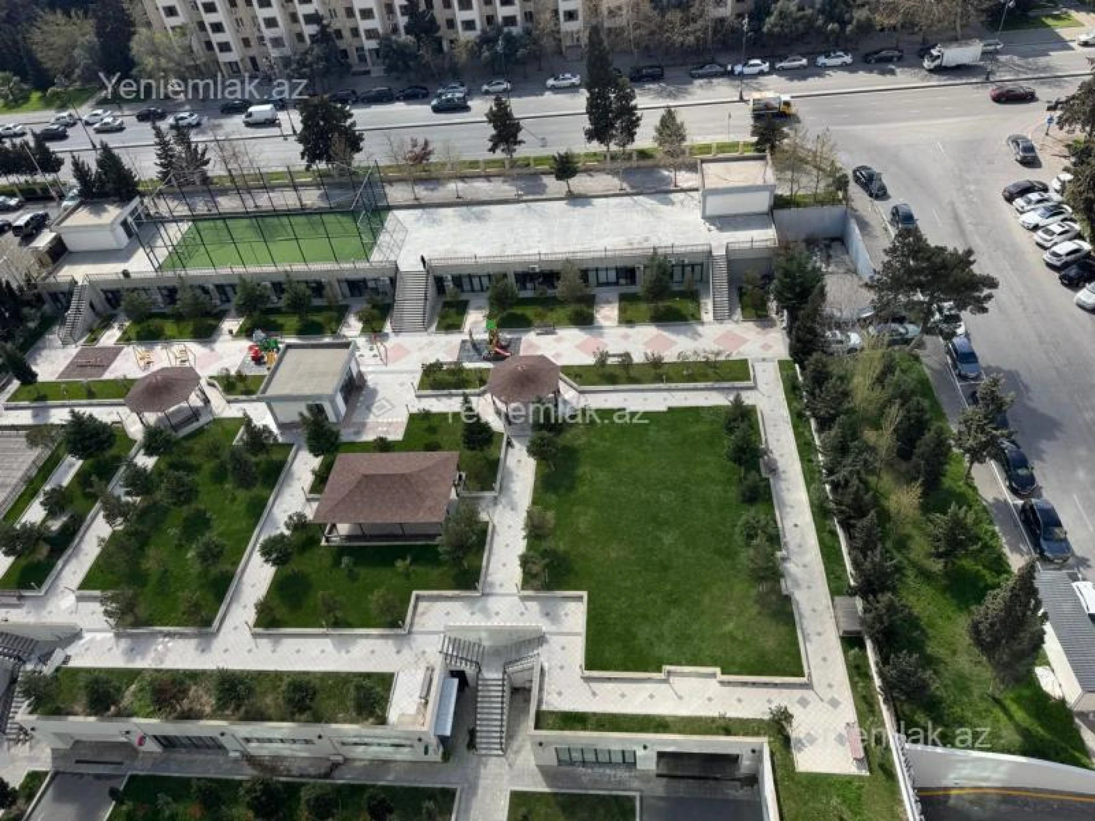 Satılır 3 otaqlı yeni tikili 155 m²