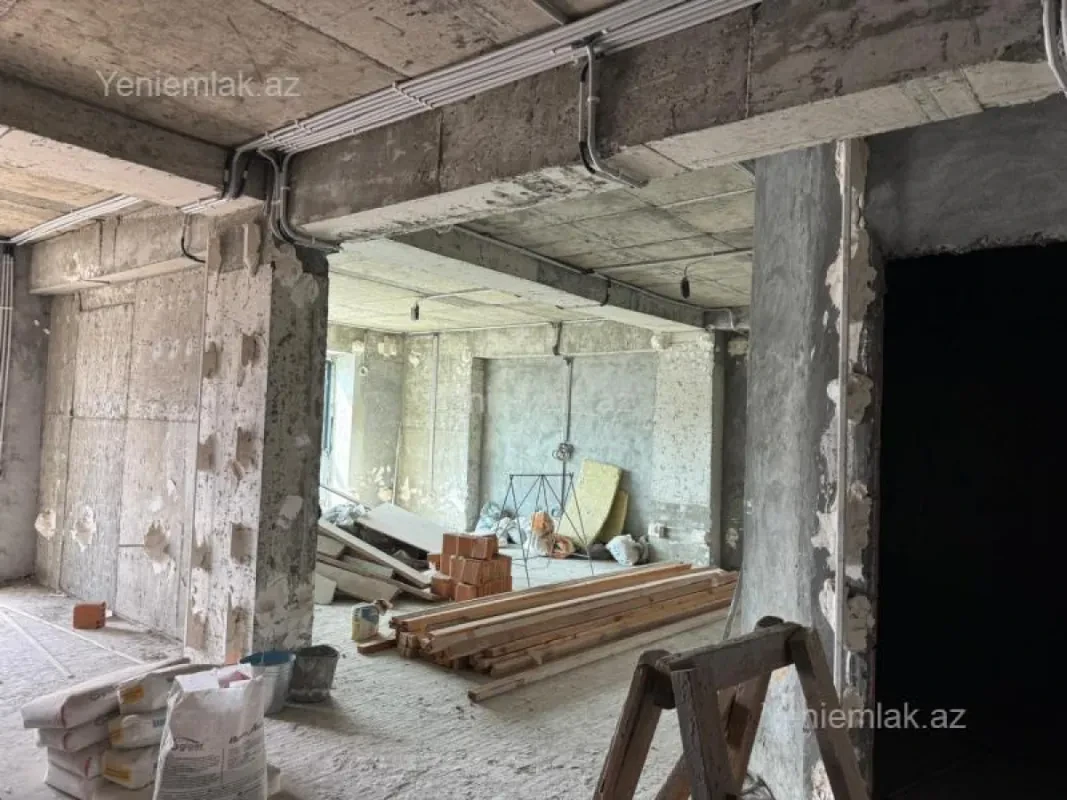 Satılır 3 otaqlı yeni tikili 155 m²