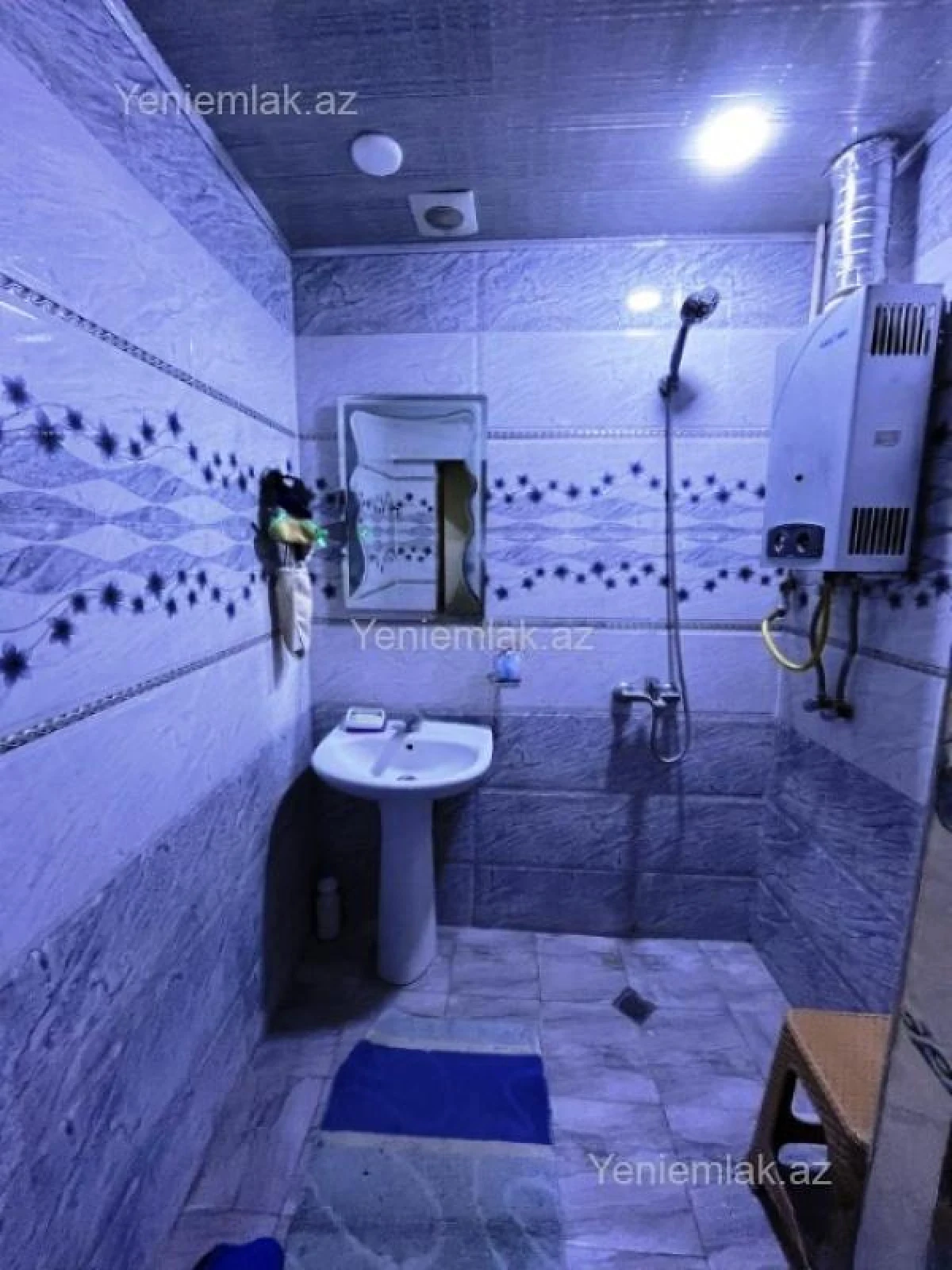 Satılır 3 otaqlı köhnə tikili 75 m²