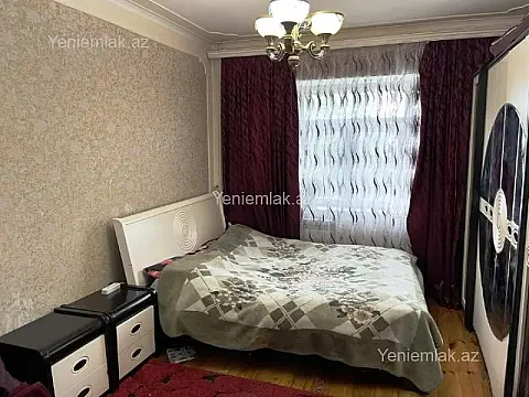 Satılır 3 otaqlı köhnə tikili 75 m²