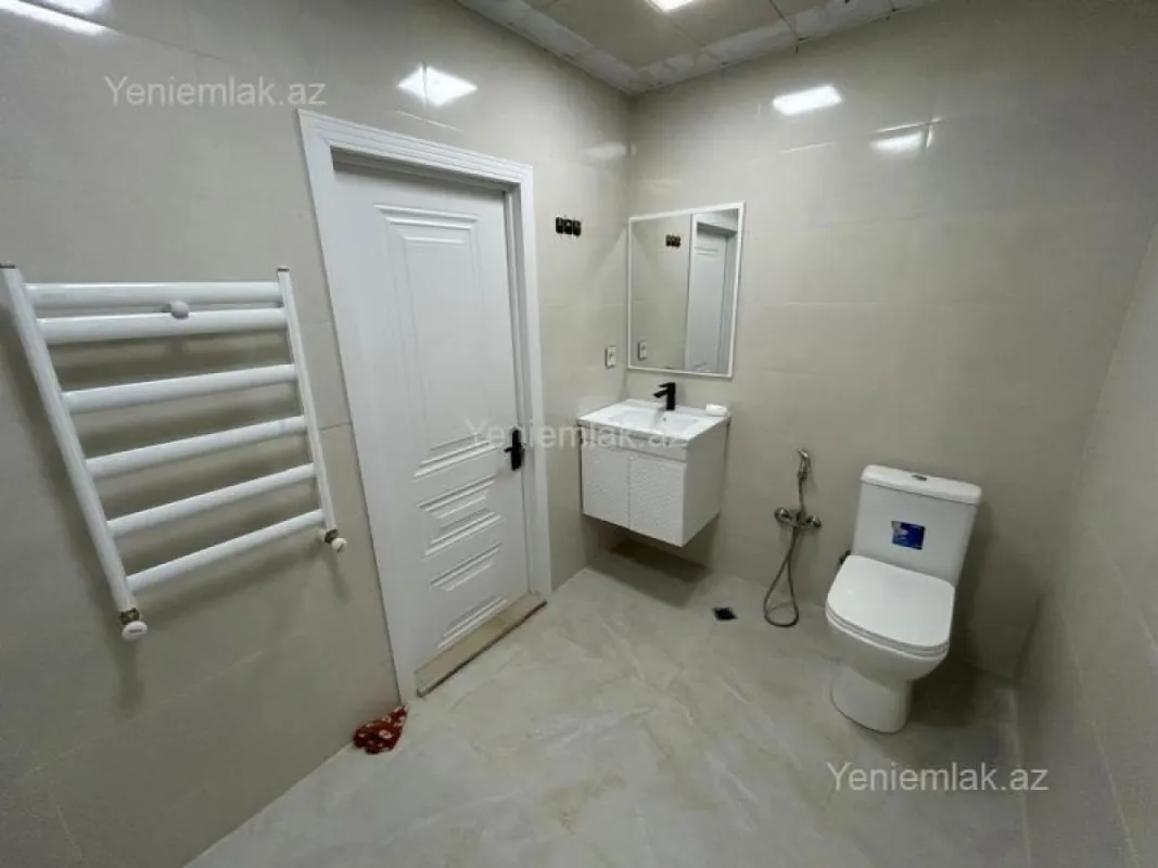 Satılır 2 otaqlı yeni tikili 78 m²