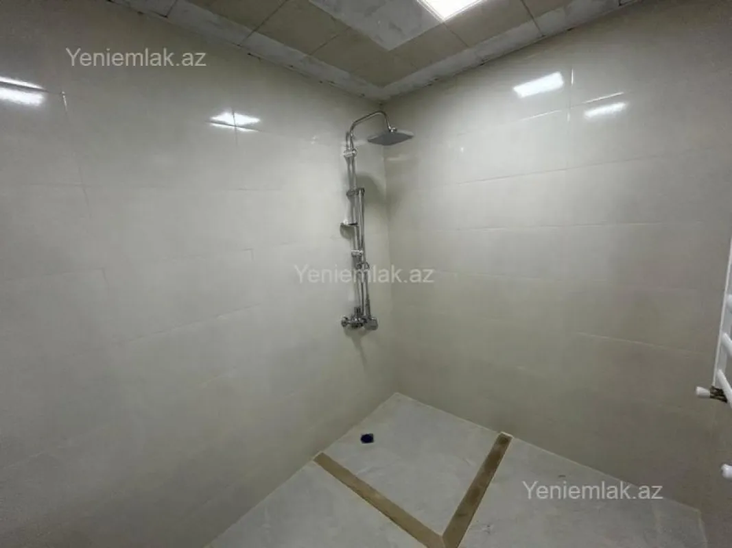 Satılır 2 otaqlı yeni tikili 78 m²