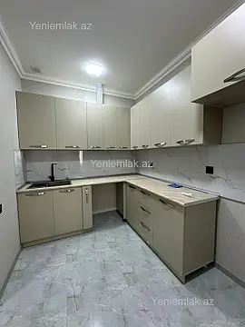 Satılır 3 otaqlı yeni tikili 72 m²