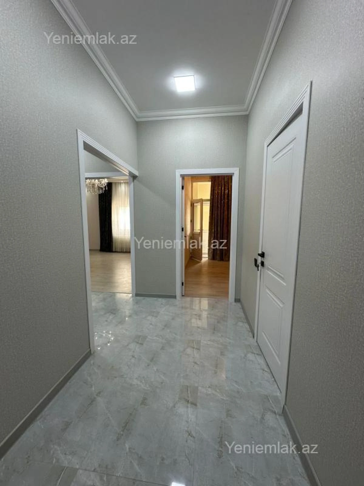 Satılır 3 otaqlı yeni tikili 72 m²