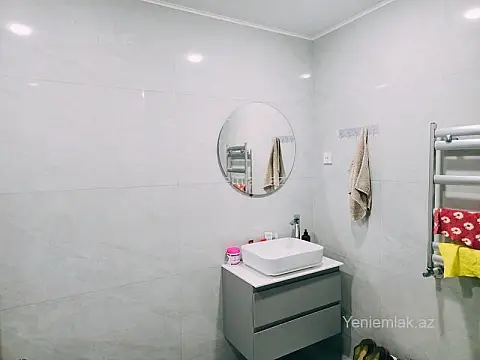 Satılır 2 otaqlı yeni tikili 68 m²