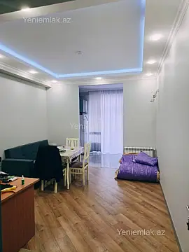 Satılır 2 otaqlı yeni tikili 68 m²