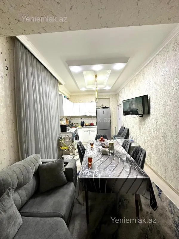 Satılır 3 otaqlı yeni tikili 100 m²
