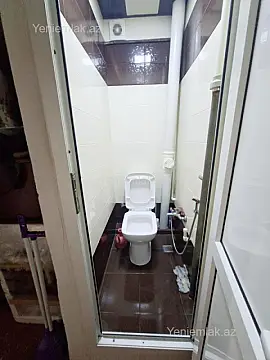 Satılır 2 otaqlı köhnə tikili 60 m²