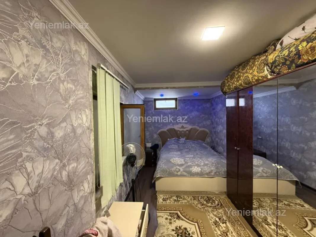 Satılır 2 otaqlı həyət evi 65 m²