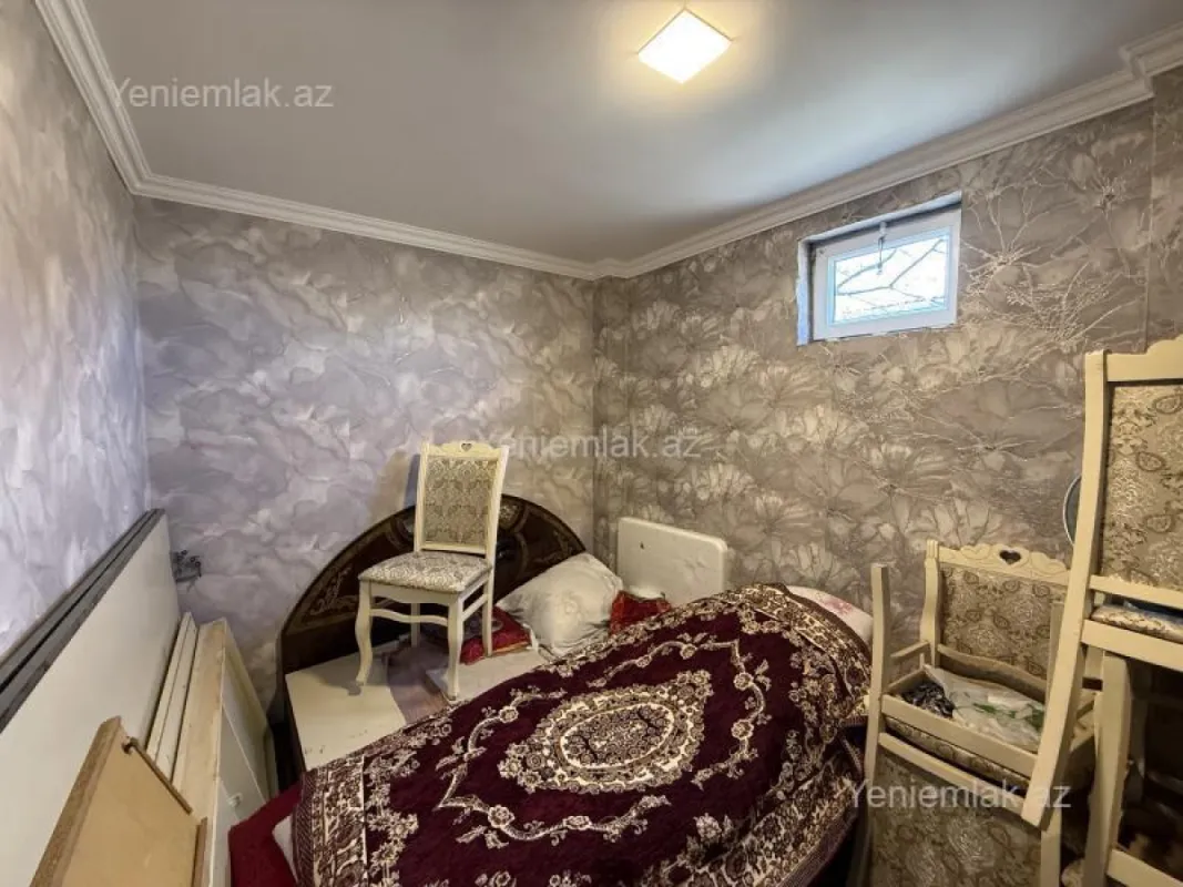 Satılır 2 otaqlı həyət evi 65 m²