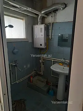 Satılır 2 otaqlı köhnə tikili 45 m²