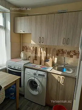 Satılır 2 otaqlı köhnə tikili 45 m²