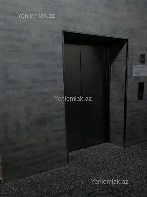 Satılır 2 otaqlı yeni tikili 72 m²